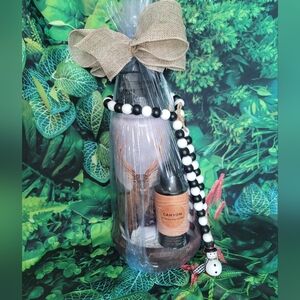 New Men's Gift Basket